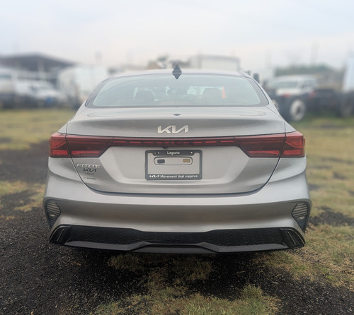 Kia Forte 2.0 Lx Mt