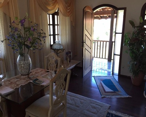 Imagem 2 de 23 de Chácara Em Condomínio, Local Tranquilo, 1938,00m² De Terreno - Ch03420 - 32664036