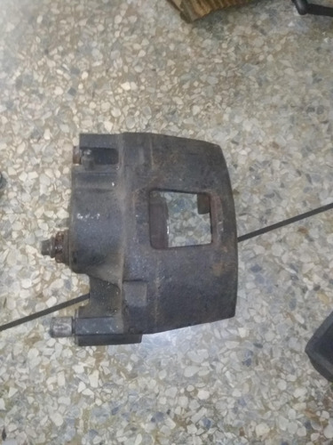 Calipers O Mordaza De Frenos De Cavalier  Z24  Sunfire 