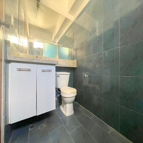 Apartamento En Valencia,la Trigaleña, Residencias Vahia Dorada. Ina-882 Tp