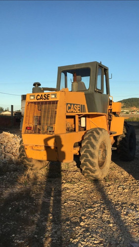 Pá Carregadeira Case W18 Com Garfo E Concha