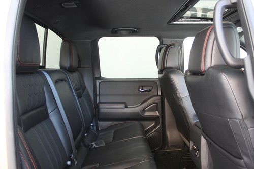 Nissan Frontier 3.8 V6 Pro-4X 4Wd At