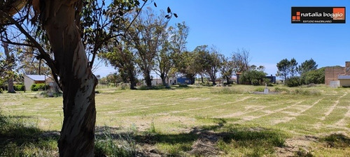 Imagen 7 de 12 de Lote Barrio Bristol Sarmiento Y 25 De Mayo 300 Mts2