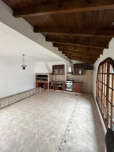 Casa Quinta En Alquiler En Ranelagh, Berazategui, G.b.a. Zona Sur