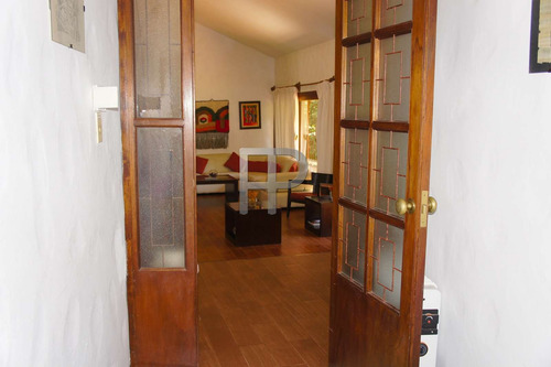 Imagen 2 de 12 de Casa En Venta Punta Del Este 3 Dormitorios, 1000 M2 Terreno