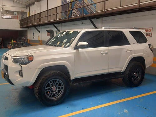 Toyota 4 Runner