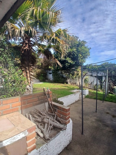 Venta Casa Solida En Los Romeros 4 Habitaciones 520mt2