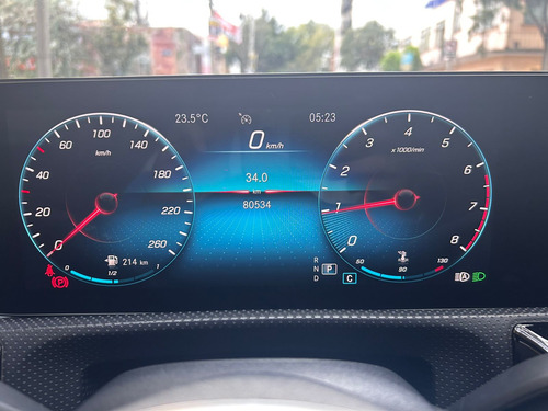 Mercedes-Benz Clase CLA 1.6 200 Cgi Sport At