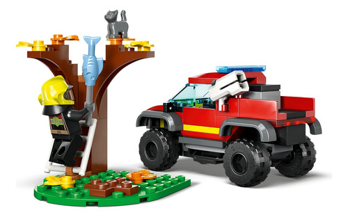 Imagen 4 de 5 de Lego® City - Camión De Rescate 4x4 De Bomberos (60393)