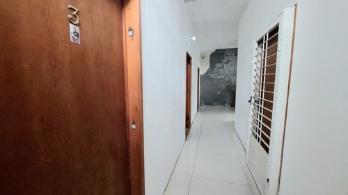 Imagen 6 de 21 de Tibisay Rojas Vende Edificio De Oficinas En El Centro Colonial De Puerto Cabello Cod. 171351