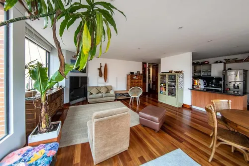 Apartamento En Venta En El Refugio-chapinero. Cod V2995