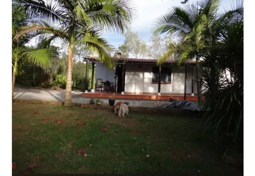 Se Vende Finca En Rionegro Vda Las Cuchillas Área Lote 7397 M2 Negocia