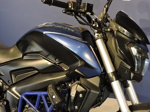 Bajaj Dominar 250 2022