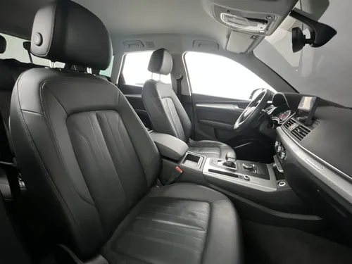 Audi Q5 ATTRACTION TFSI S-TRONIC 2 4X4