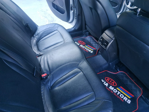 Imagen 10 de 12 de Kia K7 Prestige En Bavaro