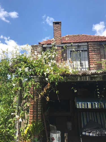 La Celia. Lote 1600m2. 4amb. Para 6 Plazas, Quincho/pileta