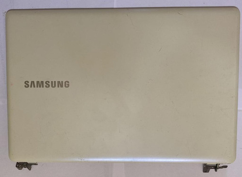 Carcaça Tampa Da Tela Notebook Samsung Np500r4l  Usado
