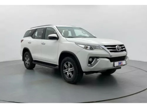 Paral Delantero Externo Izq. Toyota Fortuner Dubai