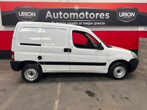 Imagen 2 de 15 de Peugeot Partner 1.6 Furgon 2021 Urion Autos