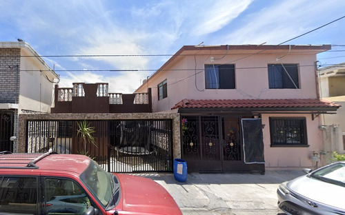 Propiedad En Venta En Unidad Laboral 1er Sector, San Nicolás De Los Garza, Nuevo León. Sm