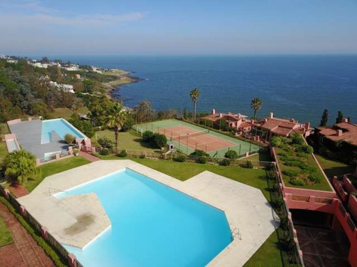 Venta De Apartamento 1 Dormitorio En Punta Ballena