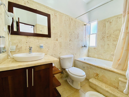 Imagen 9 de 19 de Céntrico Y Acogedor Apartamento De Venta A Pasos De Playa Cabarete!