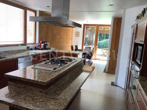 Casa En Condominio En Renta O Venta Desarrollada En Desniveles Y Tapancos