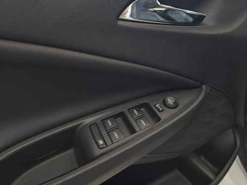 Chevrolet Onix 1.0 Premier Redline At