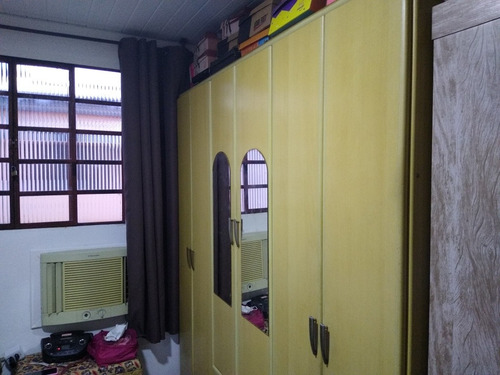 Imagem 11 de 14 de Imóvel Com 2 Casas 1 2 Qtos Sala Coz Wc A Dos Fundos 8x4,50
