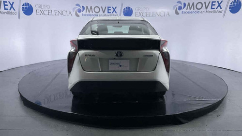 Imagen 4 de 15 de Toyota Prius 2016 5p Premium Sr Hibrido L4/1.8 Aut