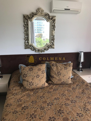 Apartamento En Muy Buena Ubicacion En La Brava, De 2 Dor, 2 Baños, Balcon Y Garaje. Consulte!!!!!!- Ref: 2226