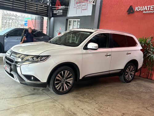 Mitsubishi Outlander 2.2 MIVEC DI-D DIESEL HPE-S AWD AUTOMÁTICO