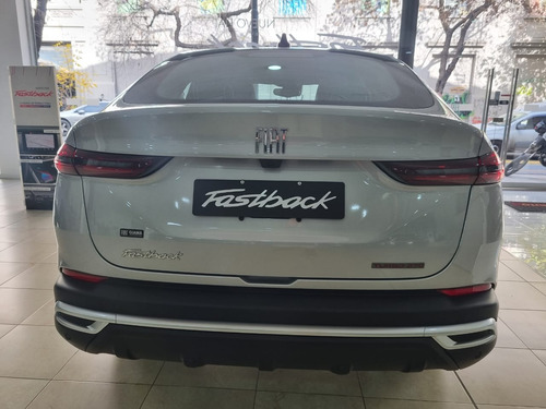 Fiat FASTBACK 1.3 T270 At6