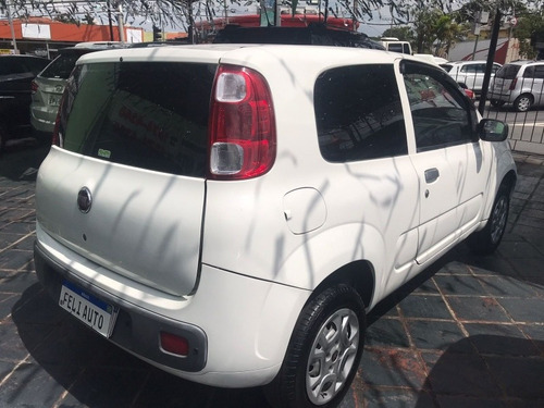 Imagem 2 de 8 de Fiat Uno 2014 1.0 Vivace Flex 3p