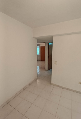 Bajón Apto 89 Mt2 La Candelaria 3 Hab 2 Baños