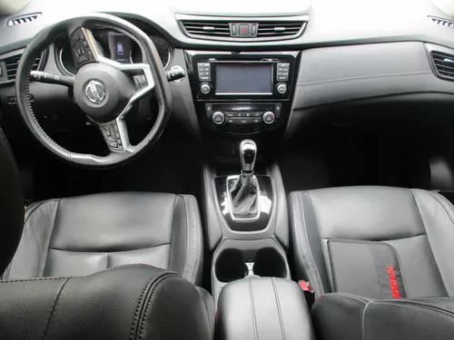 Nissan X-trail T32 4x4 2500cc At Aa
