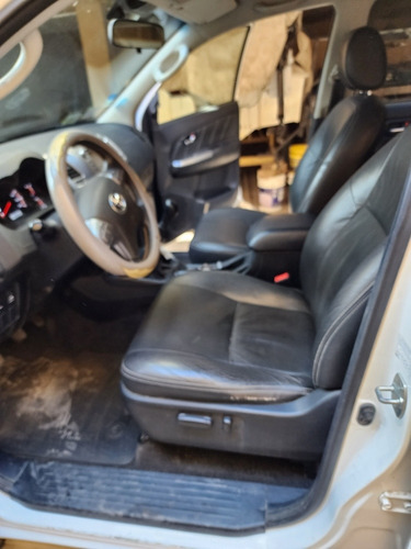 Toyota Hilux 3.0 Cd Srv Cuero 171cv 4x4