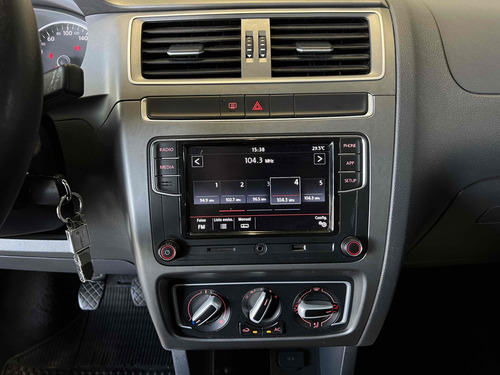 Volkswagen Fox 1.6 MSI TOTAL FLEX XTREME 4P MANUAL