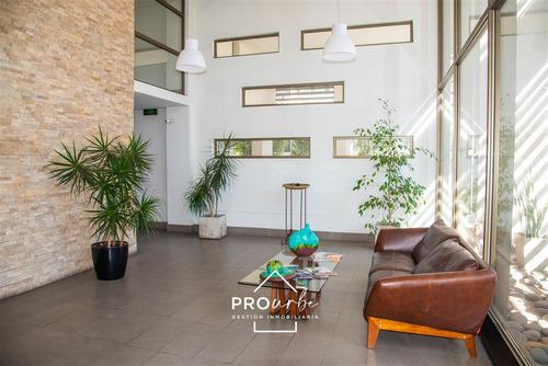 Departamento En Venta De 2 Dorm. En Vitacura