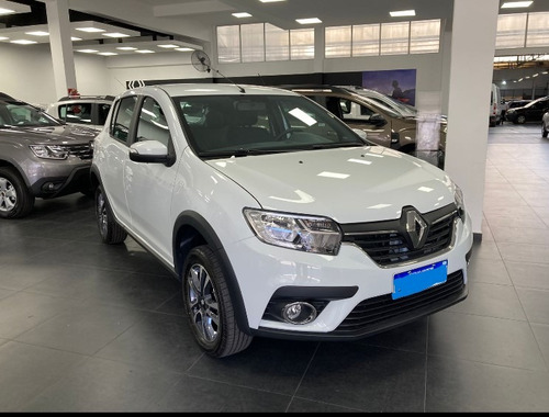 Renault Sandero Intens 1.6 CVT