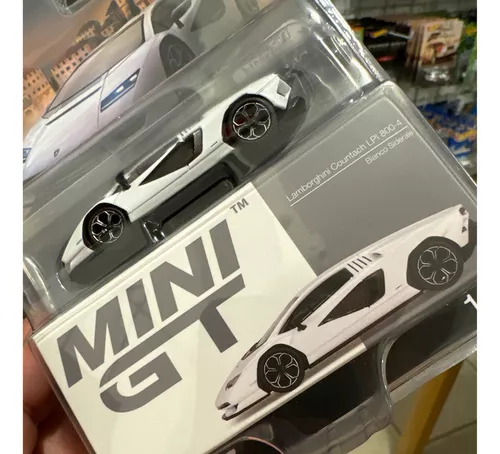 Carro a escala Mini GT Countach 2023 1:64 color blanco