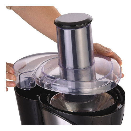 Imagen 2 de 2 de Extractor de jugos Hamilton Beach 67750 negro y plateado 120V con accesorios