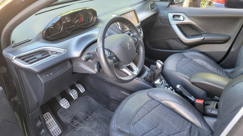 Imagen 8 de 9 de Peugeot 208 2013 1.6 Feline Pack Cuir