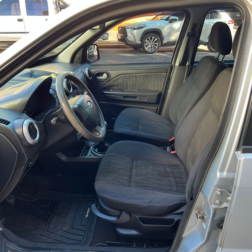 Imagen 12 de 25 de Ford Ecosport 2.0 Xls 4x2 Gnc