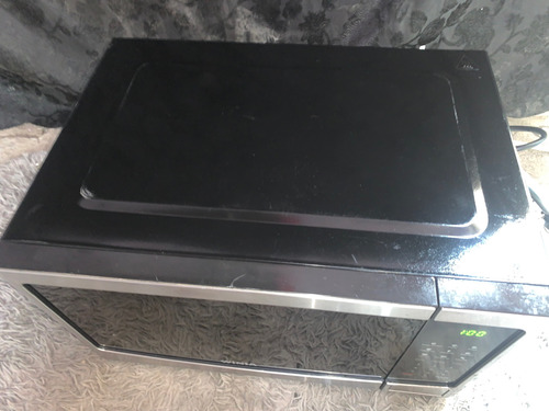 Horno De Microondas Winia Usado Tamaño Grande (b60) (Reacondicionado)
