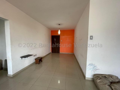 Imagen 2 de 11 de Mls #23-13878 Apartamento En Venta Colinas De Bello Monte