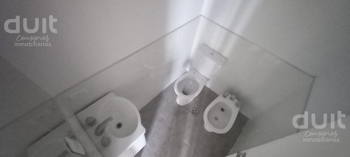 Venta De Oficina En Grand Astoria Oficce 7 Piso