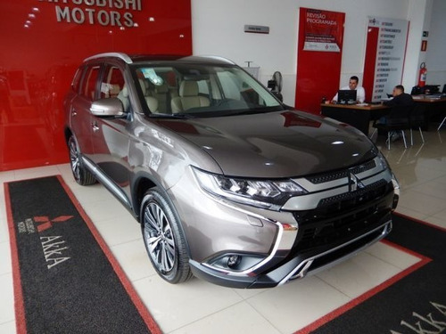 Imagem 3 de 12 de Mitsubishi Outlander Hpe-s 2.2 Di-d Awd, Oferta Exclusiva