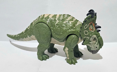 Jurassic World Fallen Kingdom Roarivores Sinoceratops 2017 (Usado)