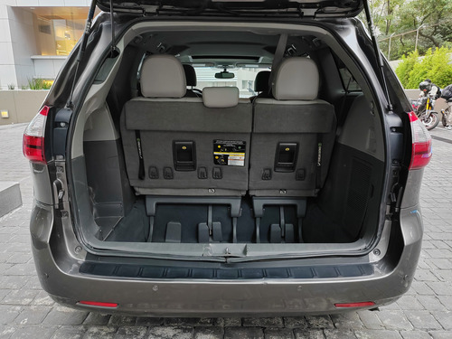 Toyota Sienna 3.5 Xle Piel At